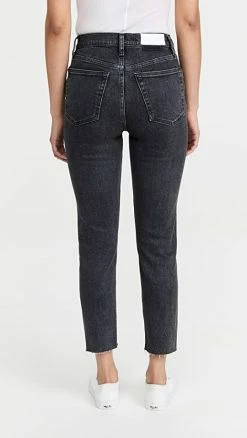 Best Pirce 😍 RE/DONE 90S High Rise 👖 Jeans Stoned Noir 🎉 -BAUM UND PFERDGARTEN SHOP redon305731c794 1642617796839 2 0. UX540 . QL90