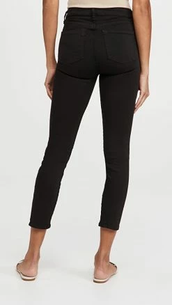 Deals 🥰 3x1 W3 Channel Seam Skinny 👖 Jeans Black 👏 -BAUM UND PFERDGARTEN SHOP thrxo309961c1b4 1626283415949 2 0. UX540 . QL90